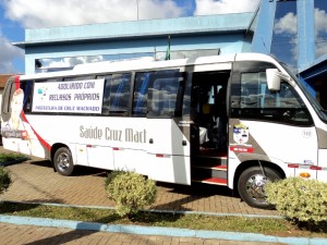 O micro-ônibus foi adquirido com recursos próprios do município